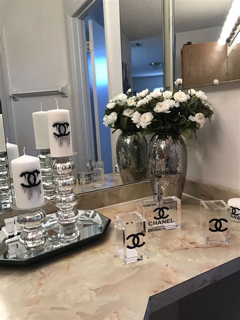 chanel fles decoratie|Chanel Room Decor .